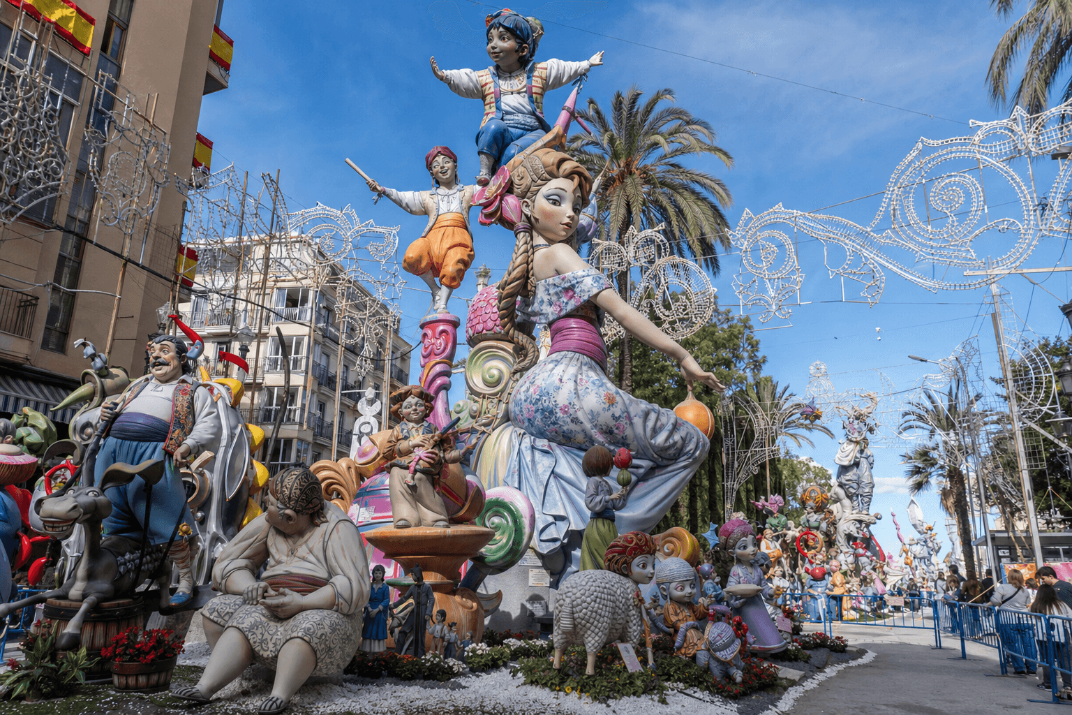 Ninots Hogueras de Alicante
